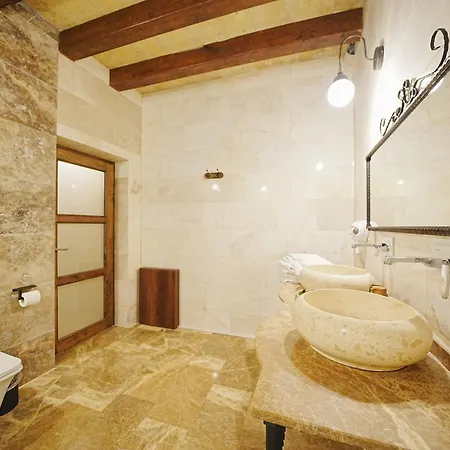 Kayra Cave Гореме